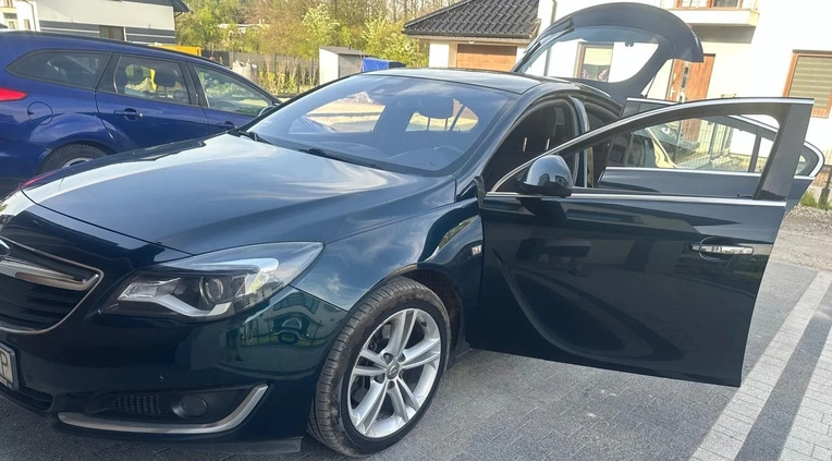 Opel Insignia cena 53900 przebieg: 146500, rok produkcji 2016 z Siedliszcze małe 466